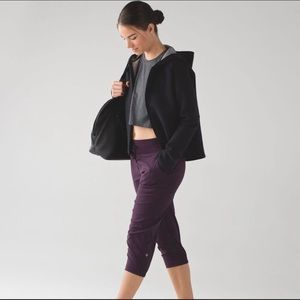 Lululemon dance studio crop II unlined